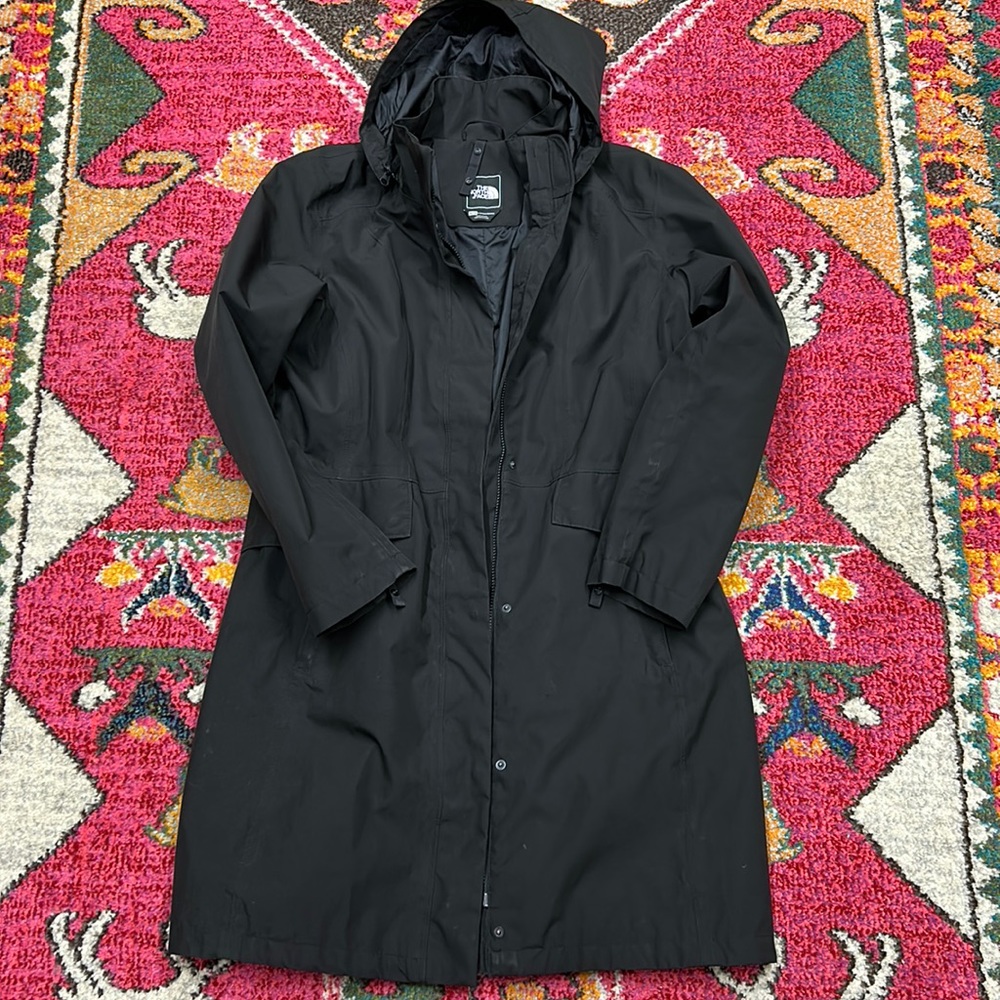 COPY - The Northface long rain jacket - XL